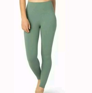 NWT Beyond Yoga High Rise Leggings Sz S, lt Green